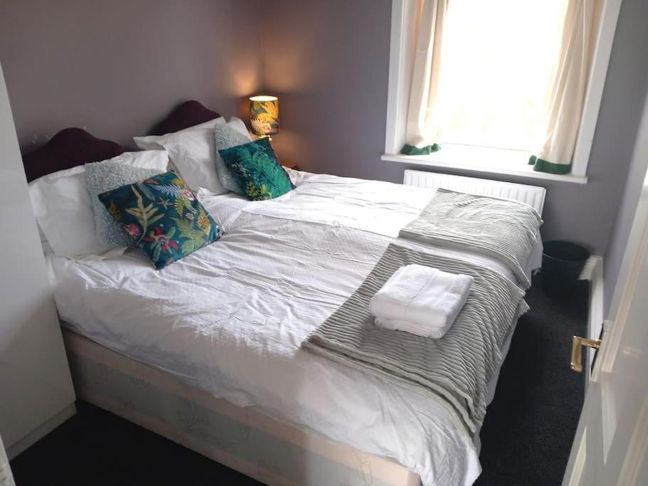 Peaceful Home From Home - Spacious 3 Bedroom House Accommodating 7 - Ideal For Families And Workers Gateshead Zewnętrze zdjęcie